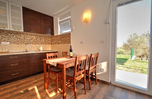 Denovici Apartment | Beautiful view studio with pool