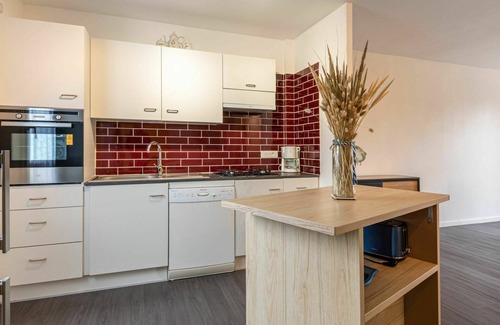 Denneville House | Beautiful villa for 4 people with WIFI, TV, terrace, pets allowed and parking
