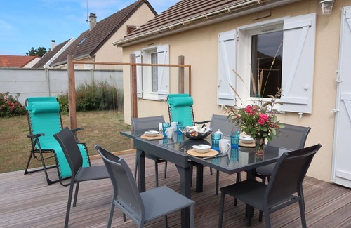Denneville House | Beautiful villa for 4 people with WIFI, TV, terrace, pets allowed and parking