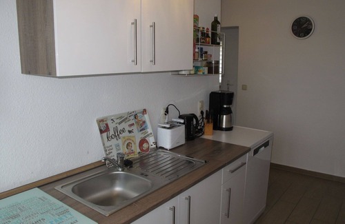 Raben Steinfeld House | Beautiful villa for 4 guests with WIFI, TV, terrace and parking
