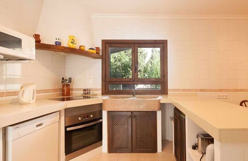 Les Palmeres House | Beautiful villa in walking distance to beaches, mountains and pinewalk
