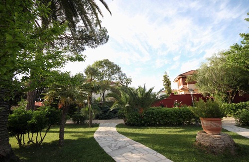Tor San Lorenzo Villa | Beautiful villa just minutes from the sea