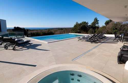 Koromacno Villa | Beautiful Villa Athena