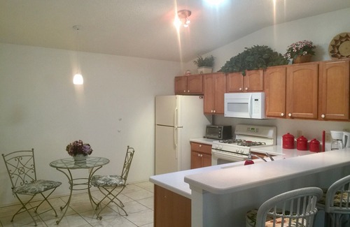 Sunset Pointe Villa | Beautiful Villa close to Lake Sumter Landing! WiFi Included!