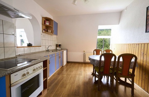 Desna Villa | Beautiful villa for 4 guests with WIFI, pool and TV