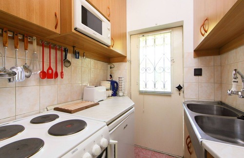 Balatonakali House | Beautiful villa for 4 people with WIFI, A/C, TV, terrace and pets allowed