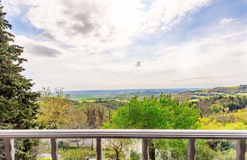 Mombaroccio House | Beautiful villa for 5 people with WIFI, TV, terrace, panoramic view and parking