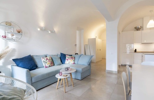 Riva Ligure House | Beautiful villa for 7 people with WIFI, A/C, TV, terrace and parking