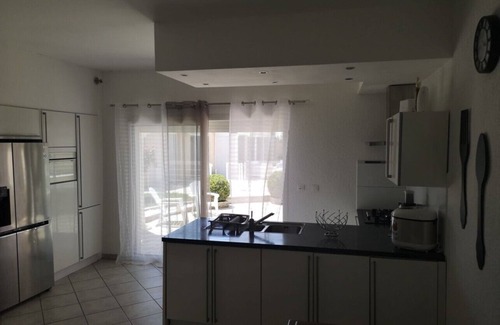 Sauvian Villa | Beautiful villa for 10 people