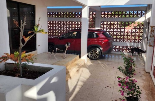 Salinas House | Beautiful Villa for 16 people,