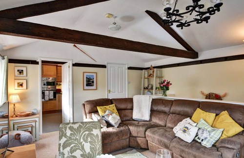 Hawes House | Beautiful villa for 4 people with WIFI and pets allowed