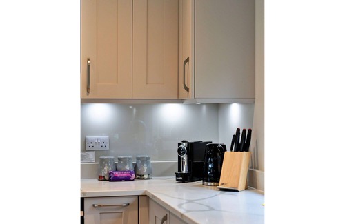 Dorsington House | Beautiful villa for 8 guests with WIFI, TV and pets allowed