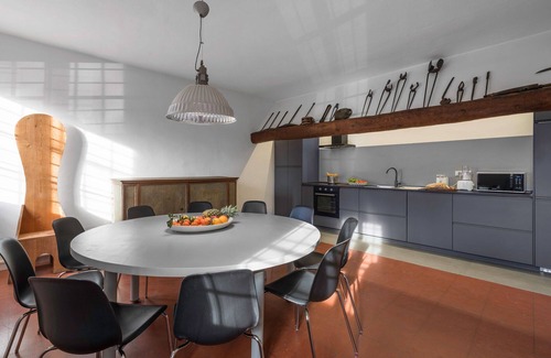 Pistoia Villa | Beautiful villa for 8 guests with WIFI, private pool, TV and pets allowed