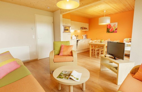 Nohfelden House | Beautiful villa for 6 guests with pool, WIFI, TV, terrace and parking