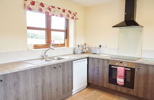 Edlingham House | Beautiful villa for 4 people with WIFI, TV, pets allowed and parking