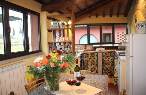 Montegonzi Villa | Beautiful villa for 4 people with pool, WIFI, TV, patio, pets allowed, panoramic view and parking
