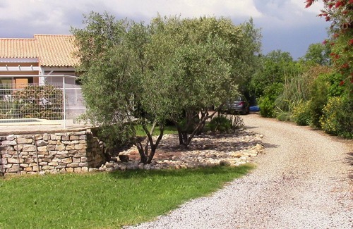 Alignan-du-Vent Villa | Beautiful villa near the sea, large swimming pool