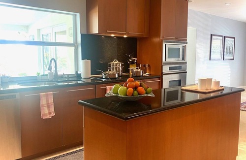 Pinecrest Villa | Beautiful villa in a highly desirable & gated community.