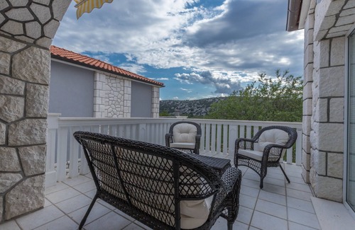 Vinodolska opcina Villa | Beautiful Villa near Crikvenica