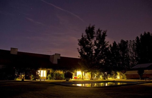 Almeirim Cottage | Beautiful Villa on a Farm with Private Pool