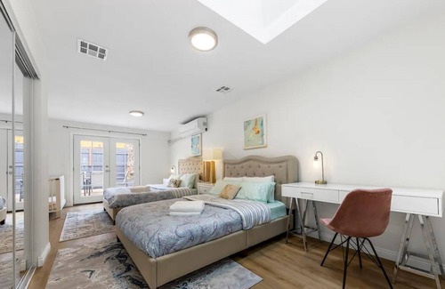 Rowland Heights House | Beautiful villa by the Disney