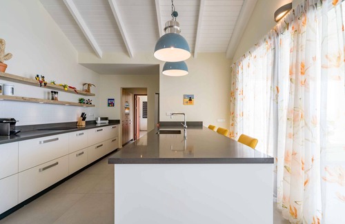 St. Marie Villa | Beautiful villa with breathtaking views and direct access to the sea