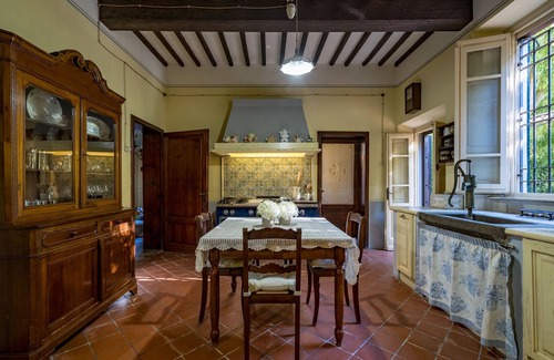 Altopascio Villa | Beautiful villa with swimming pool and air conditioning, near Lucca