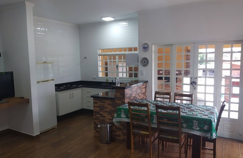 Sao Pedro Cottage | Beautiful villa with pool in São Pedro-SP