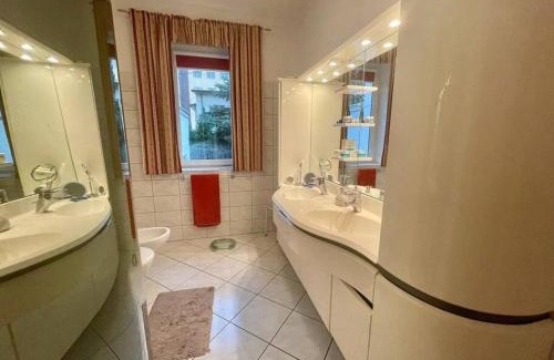 Milanowek Villa | Beautiful villa with garden in Milanówek
