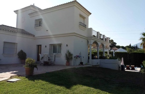 Nueva Andalucia Villa | Beautiful Villa with heated pool very near Puerto Banus