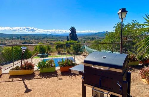 Montserrat Villa | Beautiful Villa with huge private pool and vineyard view