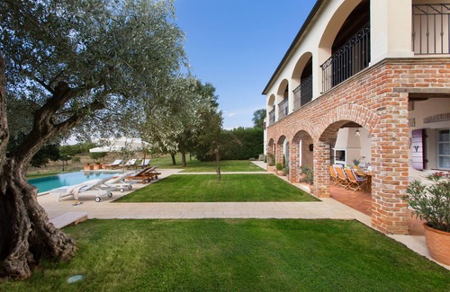 Filipini House | Beautiful villa with pool, a few minutes to the beach by car, quiet location