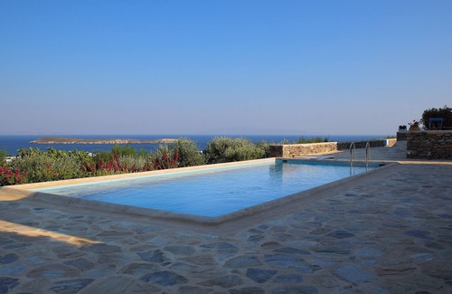 Drios Villa | Beautiful villa with private pool and panoramic sea view of Golden Beach