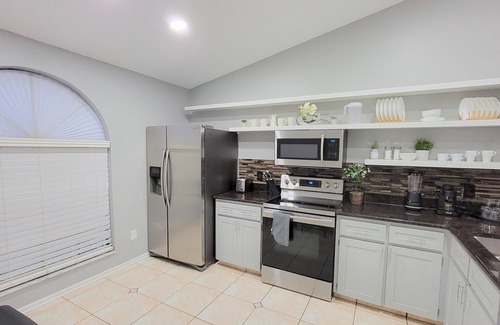 Indian Wells House | Beautiful Villa, with pool near Orlando attractions.