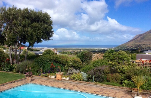 Redhill Villa | Beautiful villa with amazing sea view and heated private salt water pool.