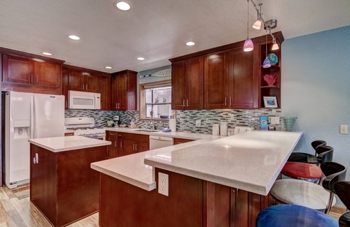 Tahoe Keys House | Beautiful Waterfront Home - Waterfront Location