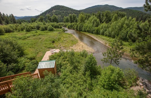 Huson Cabin | Beautiful water front cabin sleeps four. Just 30 minutes from Missoula airport.
