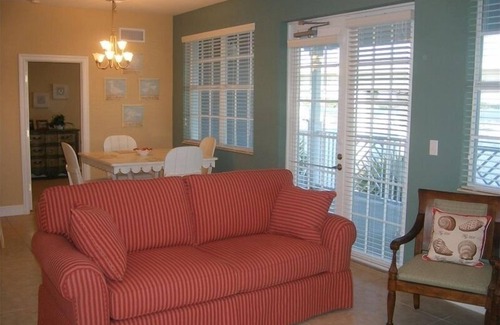 Stuart Condo | Beautiful Waterfront Condo with Boat Dockage in Stuart Florida