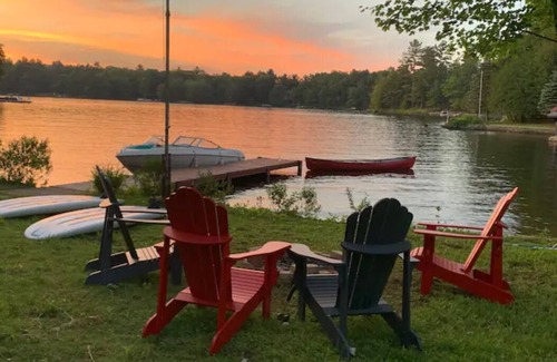 Bala Cottage | Beautiful waterfront cottage nestled in the heart of Muskoka!