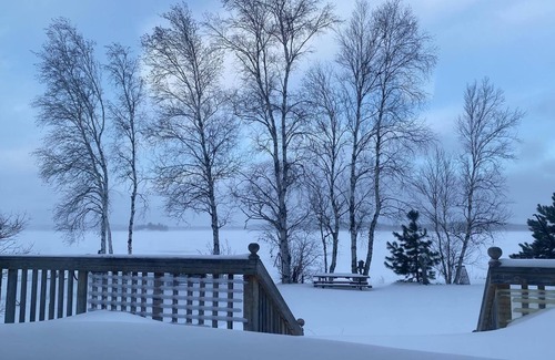 Ignace House | Beautiful Waterfront home on Lake Agimak