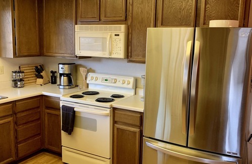 Plumas Eureka Estates House | Beautiful Waterfront Townhome on Plumas Pines Golf Course