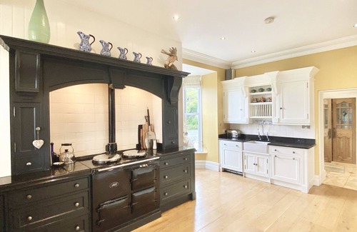 Aberdovey House | Beautiful, well appointed Victorian house with breathtaking Dyfi estuary views