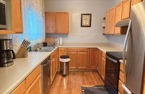 Glenwood Springs House | Beautiful Well Preserved Historical 2 bedroom House. 1112B