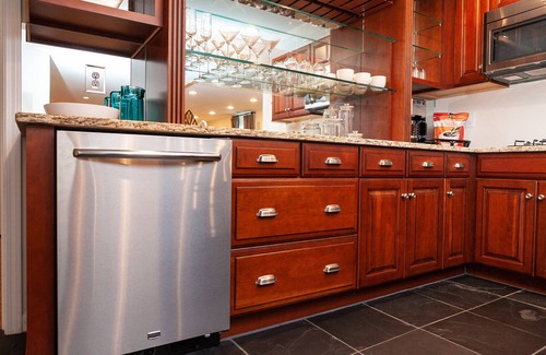 Channing Valley House | Beautiful West Midtown Suite #2, Minutes From Everything