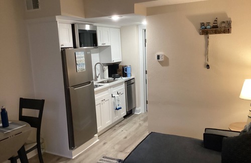 Wildwood Crest Condo | Beautiful Year Round Beach Condo 1 block to beach