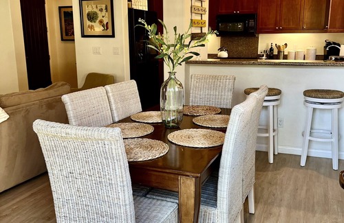 La Quinta Cove Villa | Beautifull 1st Floor, Corner Resort Suite, Updated with Great Views 2BR#065127