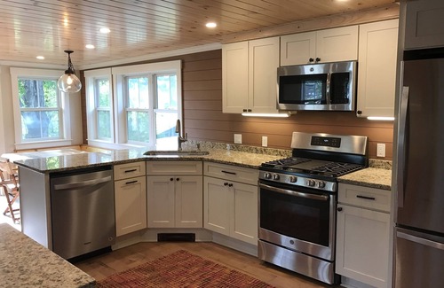Holderness House | Beautifully Appointed Homes on Squam Lake in the heart of Holderness!