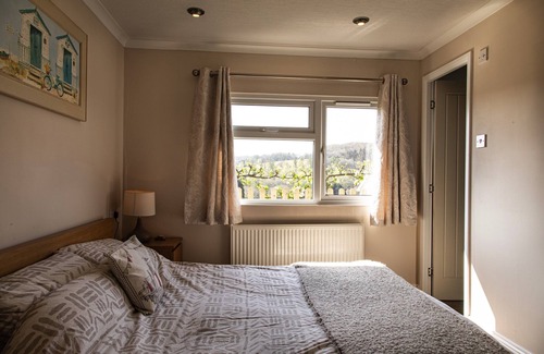 Mabe Cabin | Beautifully appointed Lodge with fabulous views