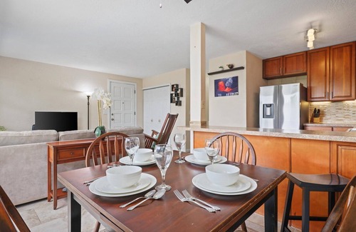 Honalo Condo | Beautifully appointed 2-bed, 1-bath condo in the heart of Kealakekua, Big Island of Hawaii.