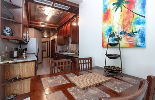 San Pedro Condo | Beautifully decorated and spacious ocean view condo - Gold Standard Approved